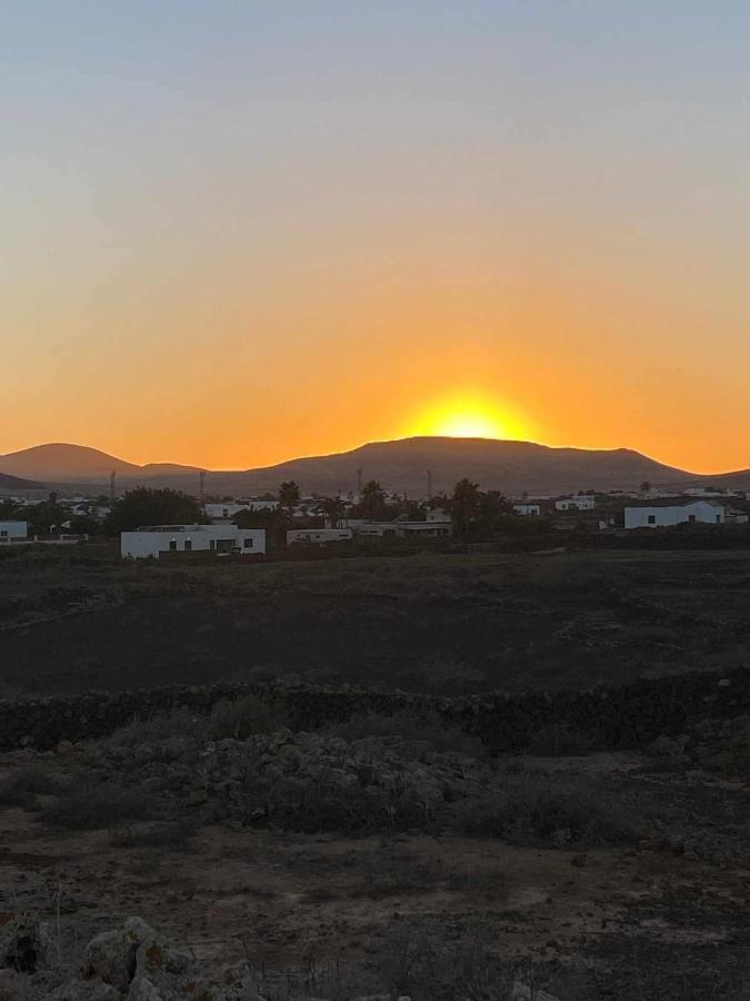 Villa Guajara Lujo Piscina Climatizada Jacuzzi AC WIFI Bahiazul Villa 714 Corralejo Exterior foto